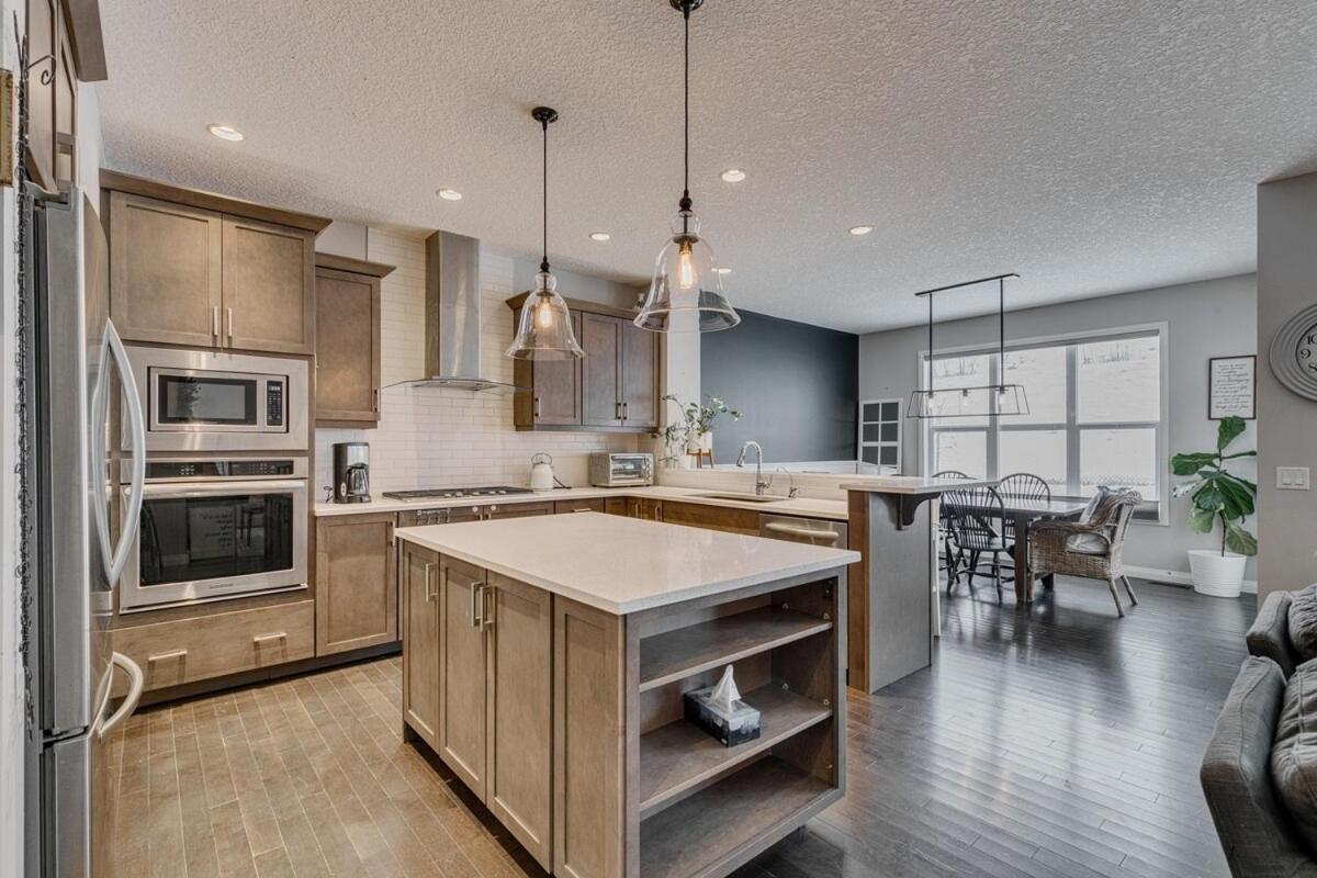 Lamont Villa Calgary Bagian luar foto