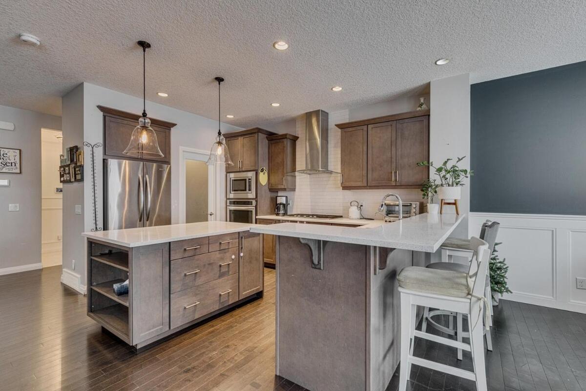 Lamont Villa Calgary Bagian luar foto